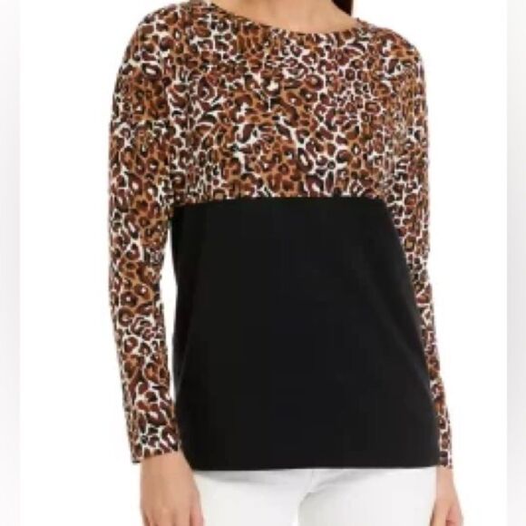 Lilly Pulitzer | Women’s Finn Top in Chocolate Animal Print Long Sleeve Tee | L - Picture 1 of 7